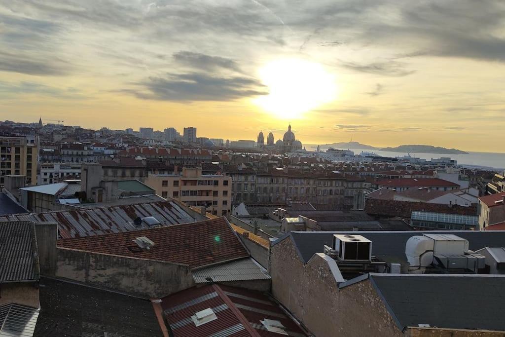 Vue Mer Et Et Notre Dame Centre Ville Avec Balcon Et Parking Марсель Екстер'єр фото